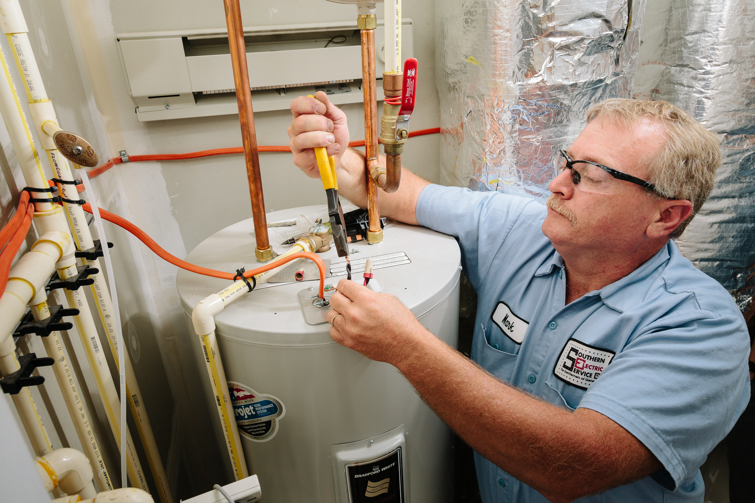 Electric Water Heater Installation 